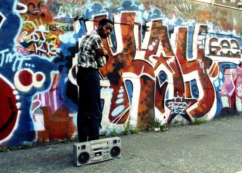 8 знаменитых граффити-фотографов