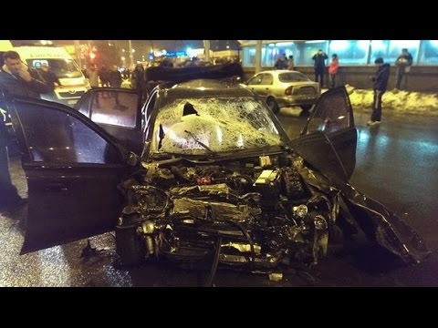 Кровавое ДТП на Алексеевке 31.01.2015