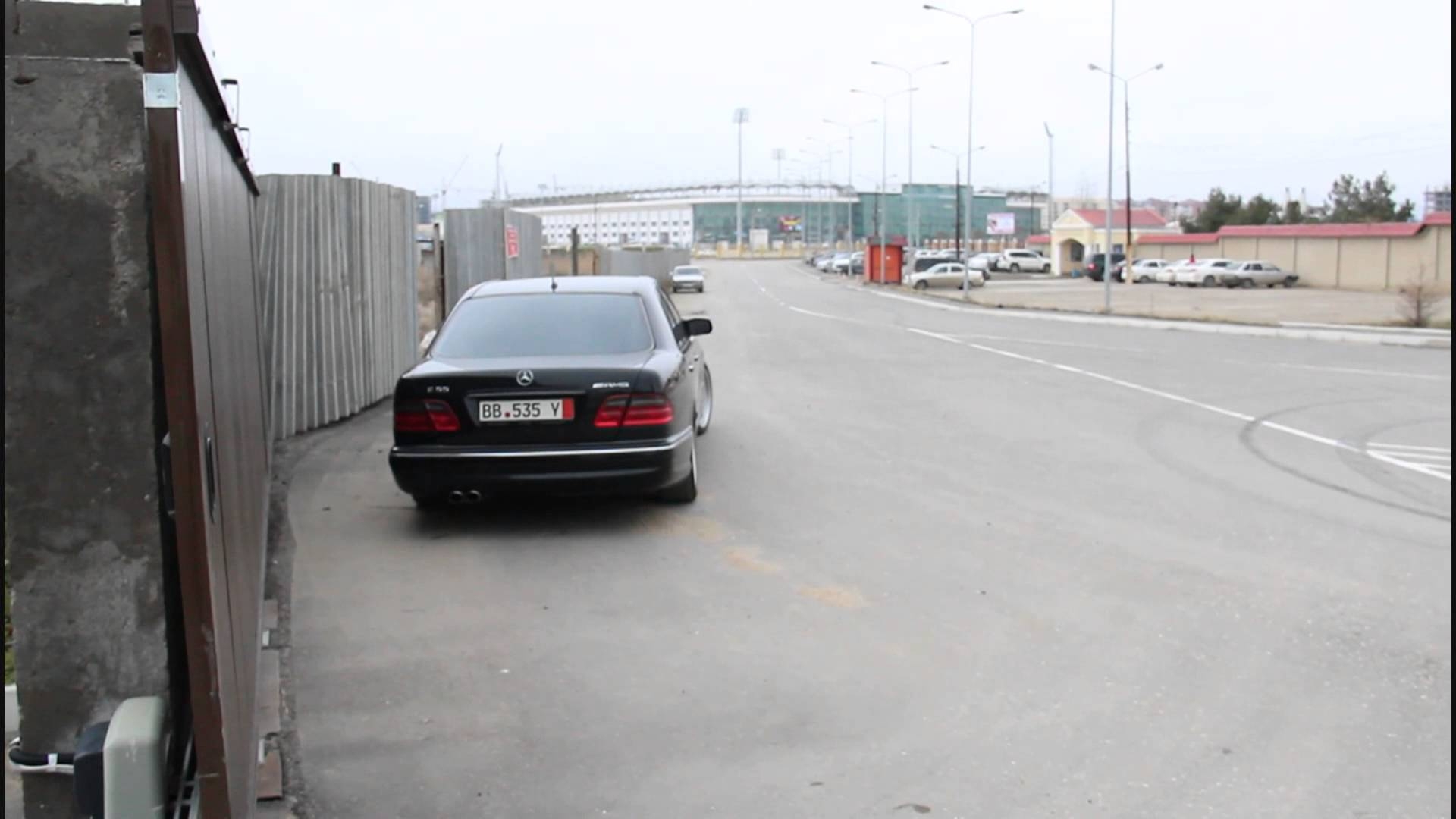 Mercedes-Benz E63 and E55 AMG burnout 