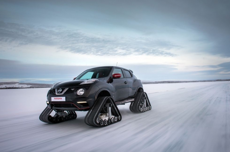 Nissan Juke на гусеничном ходу