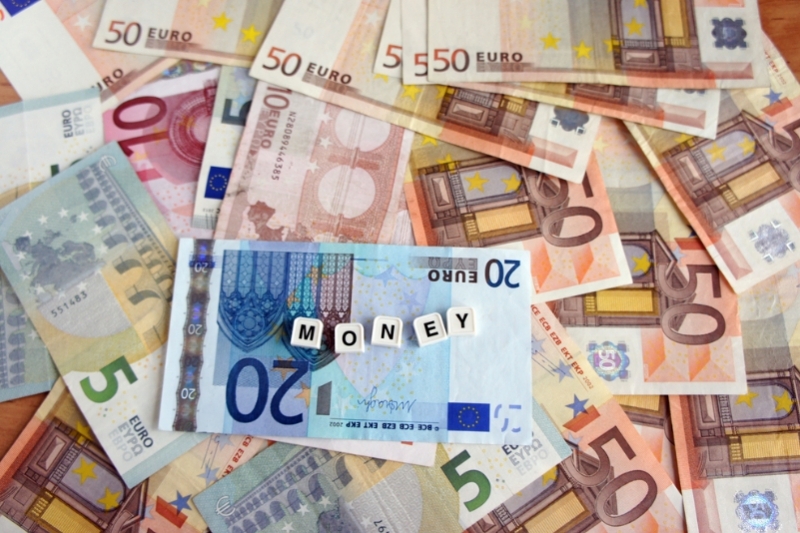 Как перестать волноваться из-за курса евро: 5 дельных советов