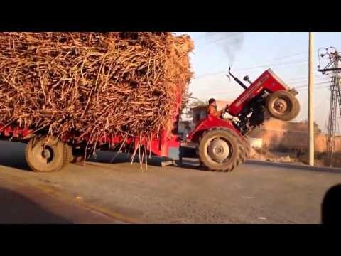 Ковбой на тракторе 