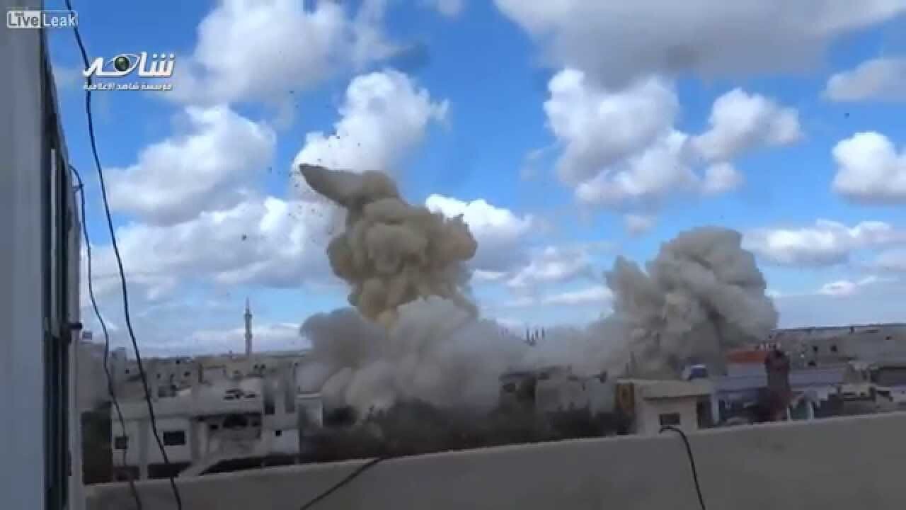 Видео падения бомбы - Сирия