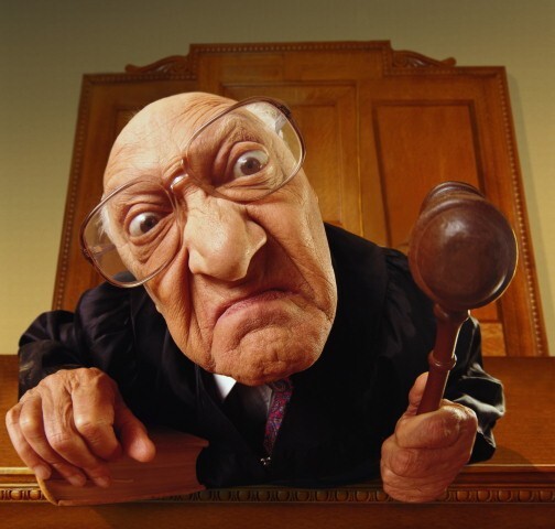 Синдром прокураторов и судей в интернете