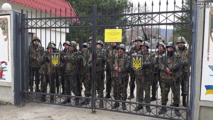 В Киеве представленны новые образцы формы для ВСУ