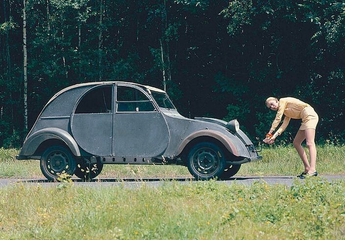 Особо малый автомобиль- Citroën 2CV