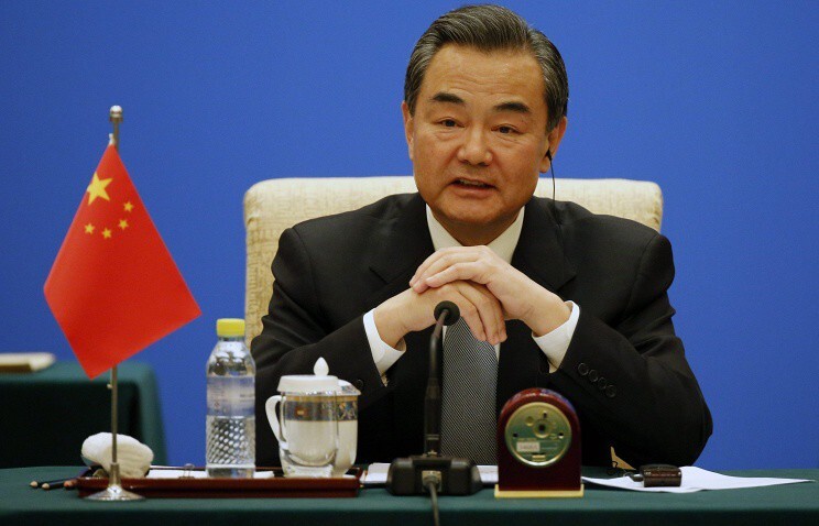 МИД КНР: Россия и Китай будут вместе поддерживать международный мир 