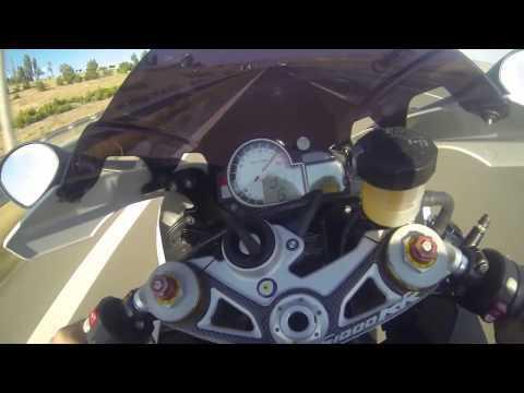 BMW S1000RR top speed 322-km