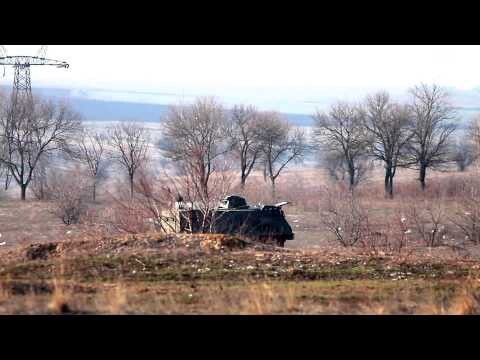 Английский бронеавтомобиль &quot;Саксон&quot; против БРДМ