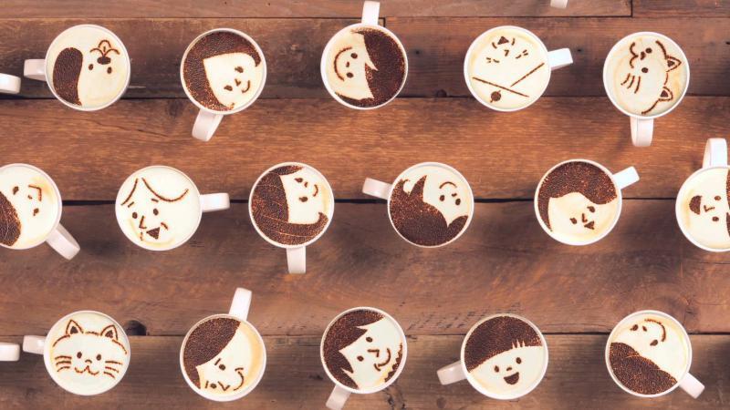 Трогательная история жизни двух чашечек кофе