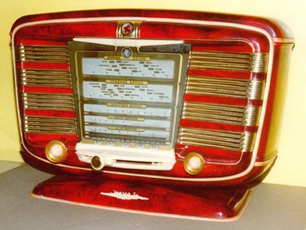Радиоприёмники и радиолы СССР (1950-1960 годы) 1-я часть
