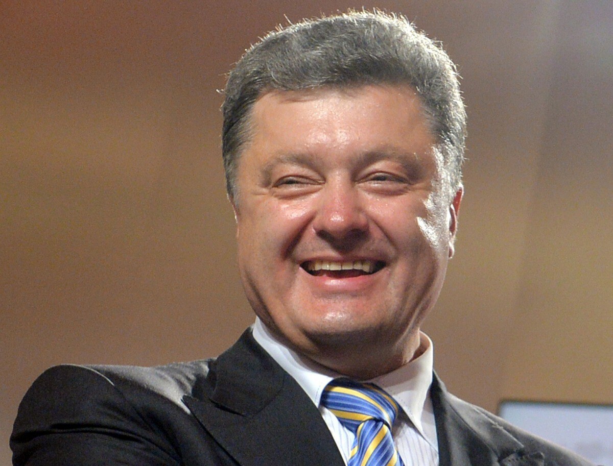 Порошенко детей отправляет воевать, а своего сына сделал депутатом!