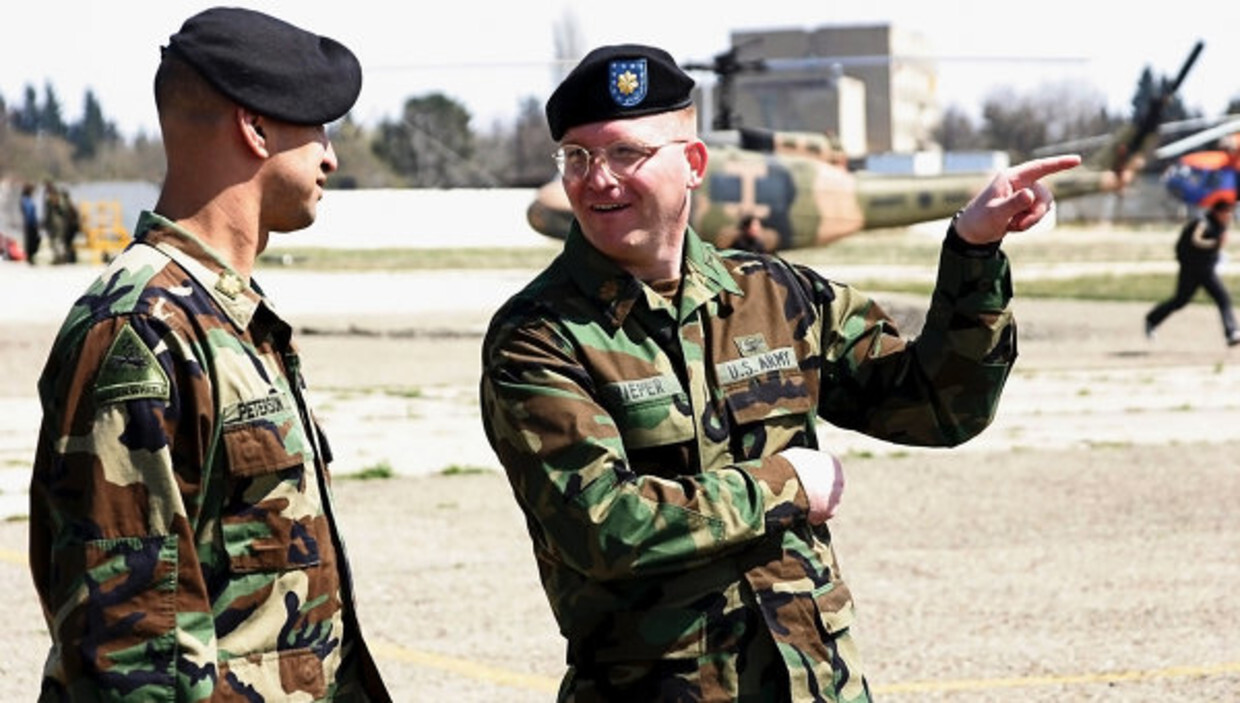 Военные инструкторы из США, Израиля и Грузии готовят спец батальон