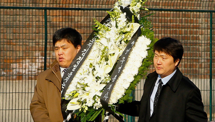 В Китае запретят стриптиз на похоронах