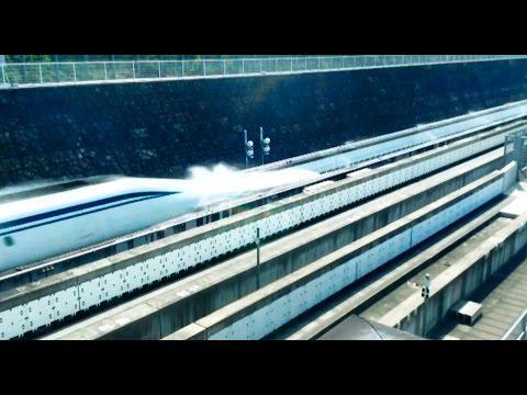 Японский поезд на магнитной подушке Маглев установил рекорд 603 км/ч 