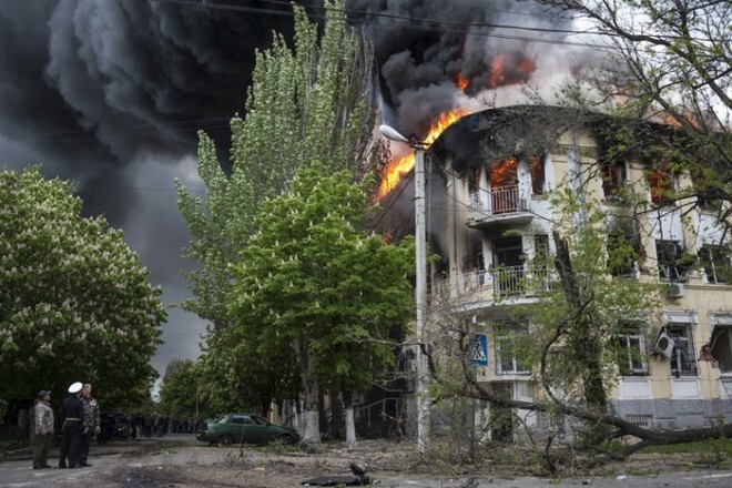 Зачем украинские силовики обстреливают ДНР Широкино?