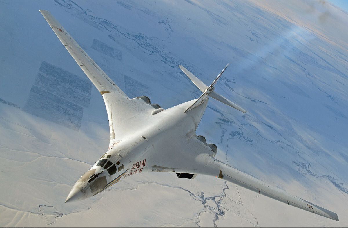 РФ возобновят производство сверхзвуковых бомбардировщиков Ту-160 