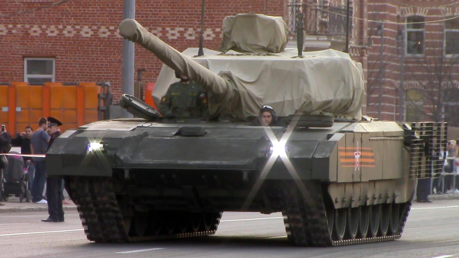 Новинки военного вооружения на параде 9 мая в Москве! 