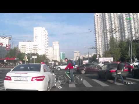 Авария на севастопольском проспекте 