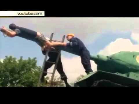 В Ростове-на-Дону мужчина пытался повесится на стволе танка Т34