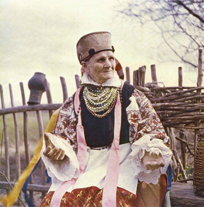 Уникальный женский костюм села Колыбельского