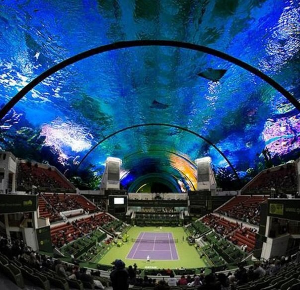 Подводный стадион в Дубае