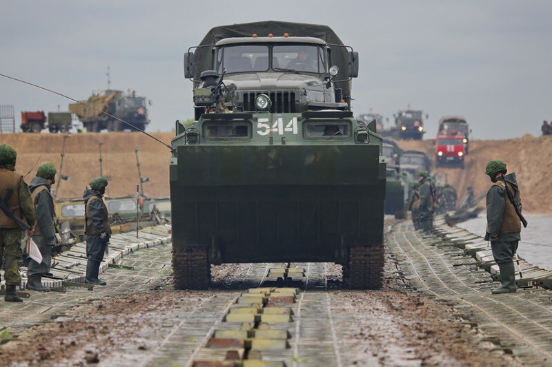 Плавающий транспортер ПТС-2