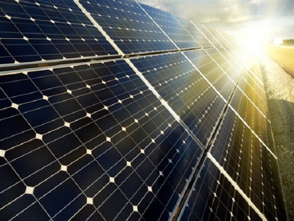 В России начинают строить солнечные электростанции