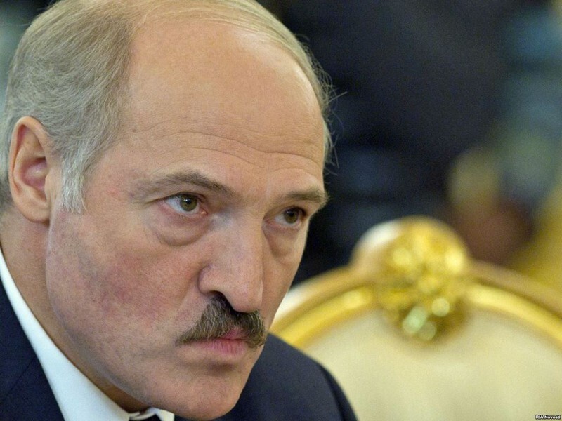 Лукашенко: У России нет ни денег, ни мозгов