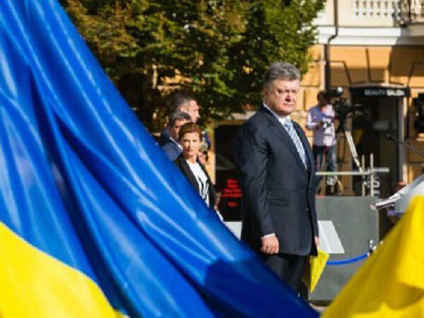 Порошенко рассказал, что Украина вышла из кризиса