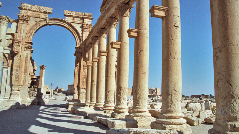 Памятник мировой истории храм Пальмиры террористы ислама!