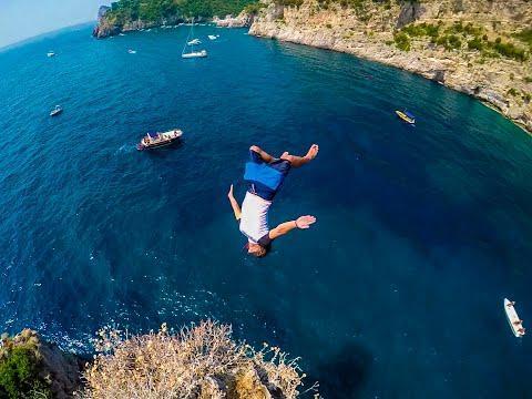 Вот почему мужчины живут меньше! Захватывающие прыжки в воду со скал Италии