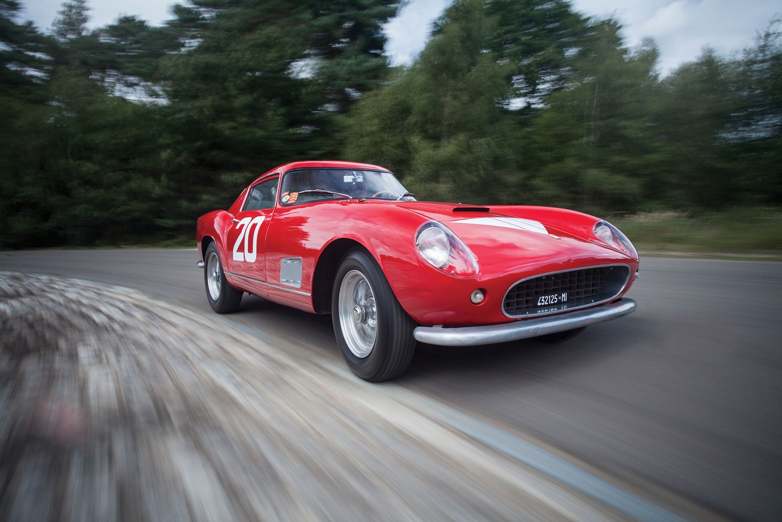 Ferrari 250 GT 'Tour de France' ушел с молотка за 5.3 млн. долларов