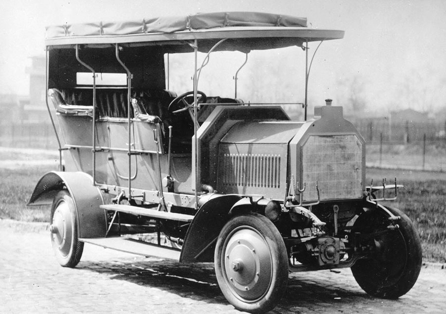 Первый легковой внедорожник Daimler Dernburg Wagen 1907