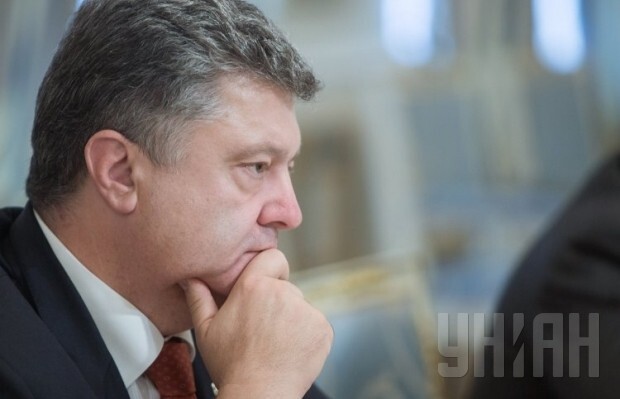 Порошенко объяснил почему Запад отказался предоставлять Украине оружие