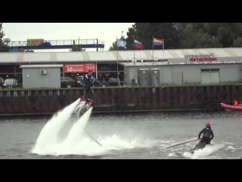 Летающие люди Шоу над водой и в воде Flyboard 