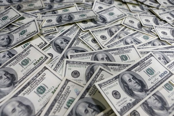 Г. Стерлигов: Предлагаю Путину начать печатать настоящие доллары США