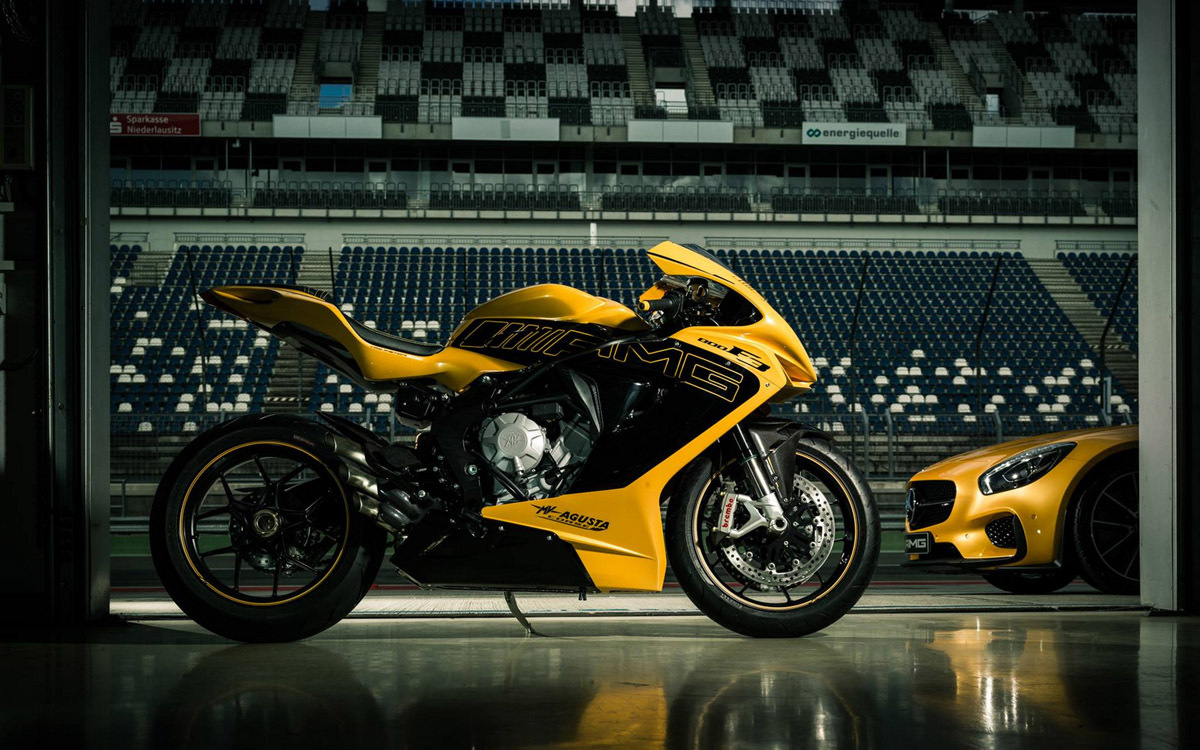 Cпортбайк MV Agusta в стиле купе AMG GT