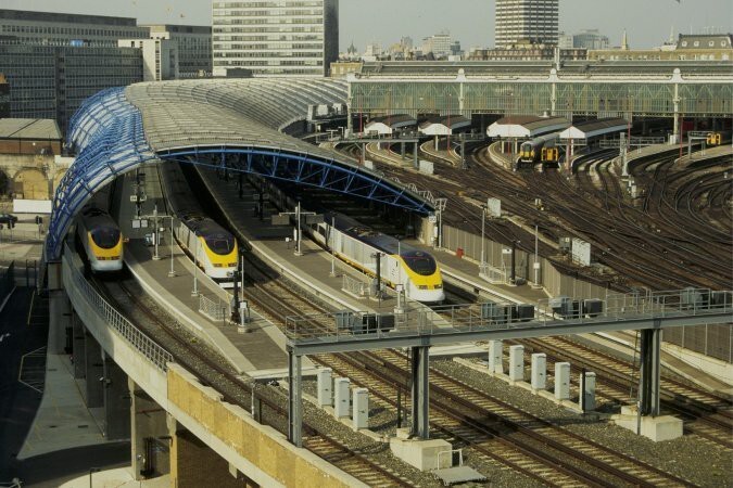Движение поездов между Парижем и Лондоном остановлено из-за...  кражи кабеля