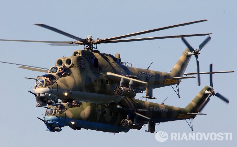 Российские вертолёты прибыли на подкрпеление