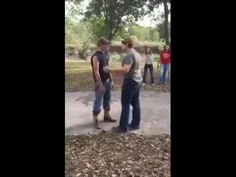 Драка двух деревенских парней
