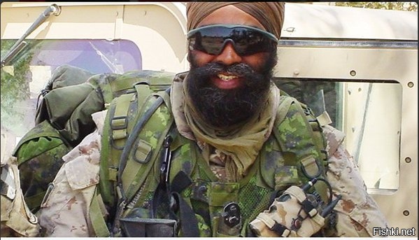 Министром обороны Канады назначили воинственного сикха