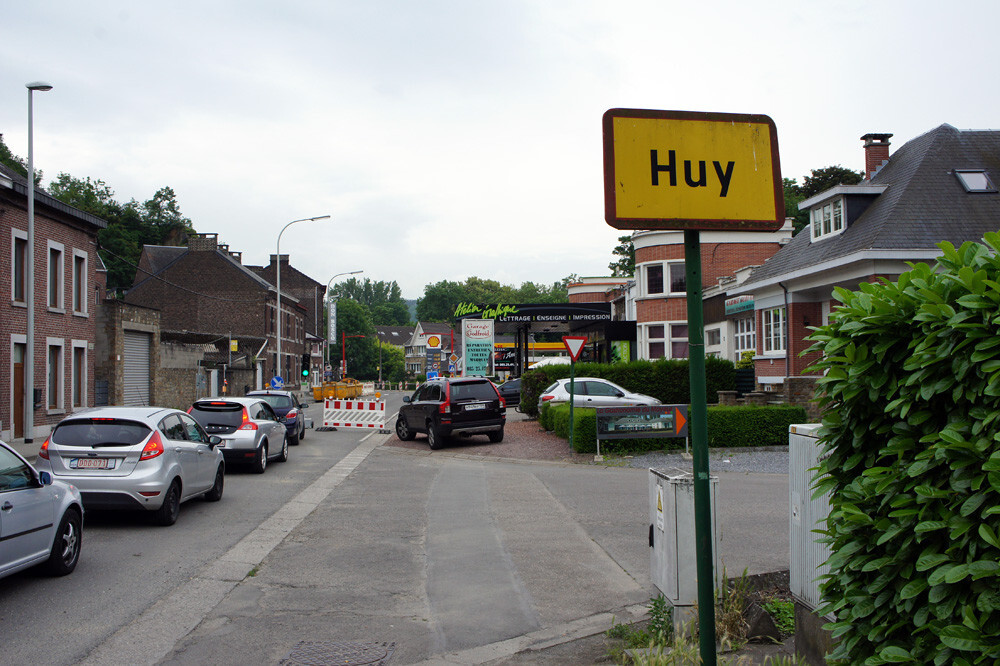 Шутка про город Huy