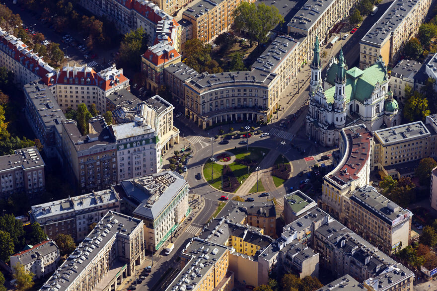 Польский фотограф сделал фотографии Варшавы с высоты птичьего полёта с невероятных ракурсов