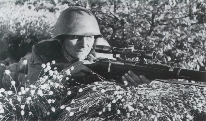 Вопреки законам войны. Почему снайпер Ткачёв в 1943 не ликвидировал немца?