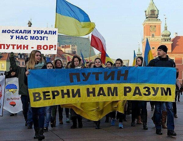 На Украине предложили ввести визовый режим с РФ с 1 января 2016 года