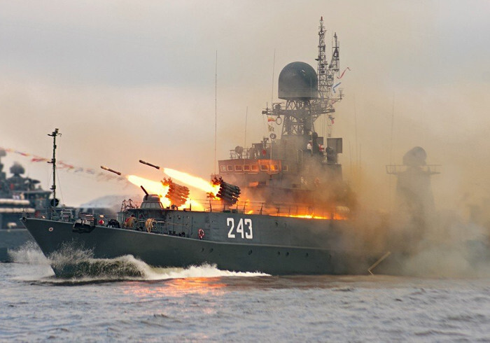 Корабли РФ откроют огонь в случае морской блокады Крыма