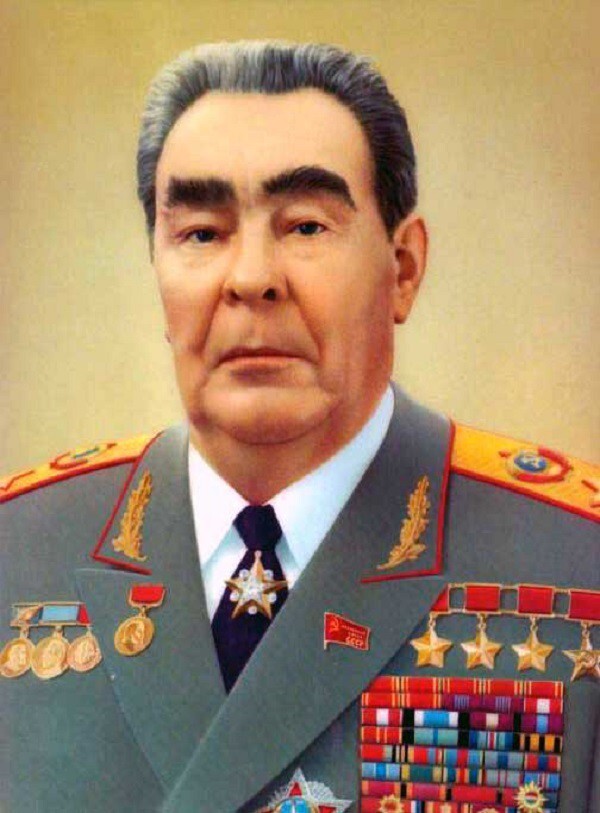 Сегодня день рождения Л. И. Брежнева.