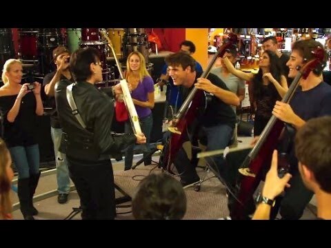 2CELLOS - Highway To Hell feat