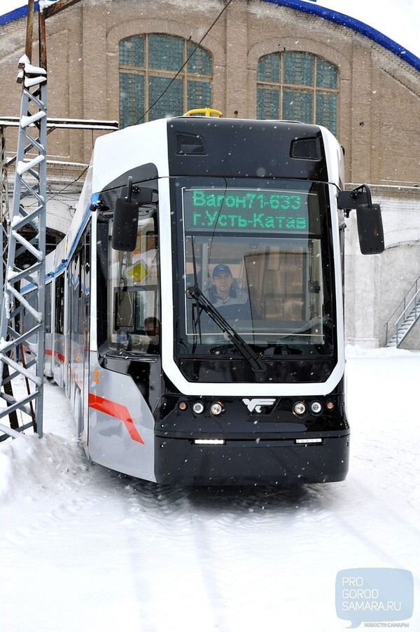 УКВЗ наконец-то выпустил 633 серию трамвая!